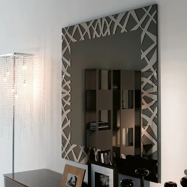 Specchio Kenia con cornice in acciaio inox di Cattelan Italia