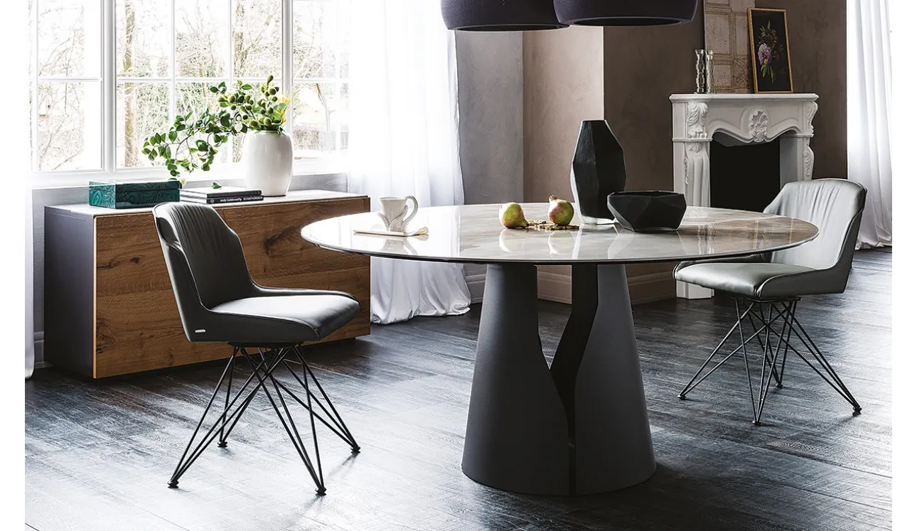 Tavolo con piano rotondo in ceramica Giano Keramik di Cattelan Italia