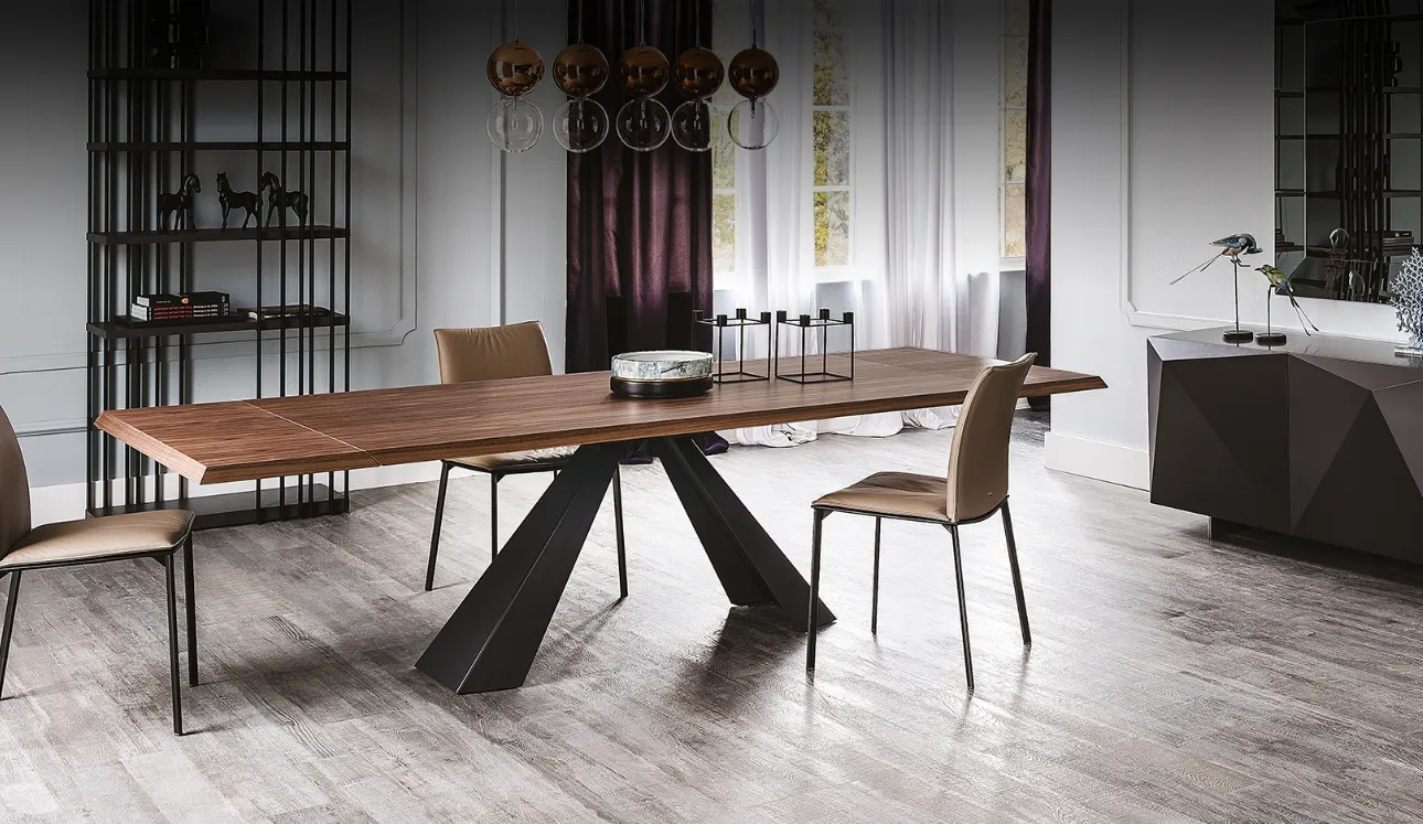 Tavolo allungabile in legno di noce e gambe in acciaio Eliot Wood Drive di Cattelan Italia