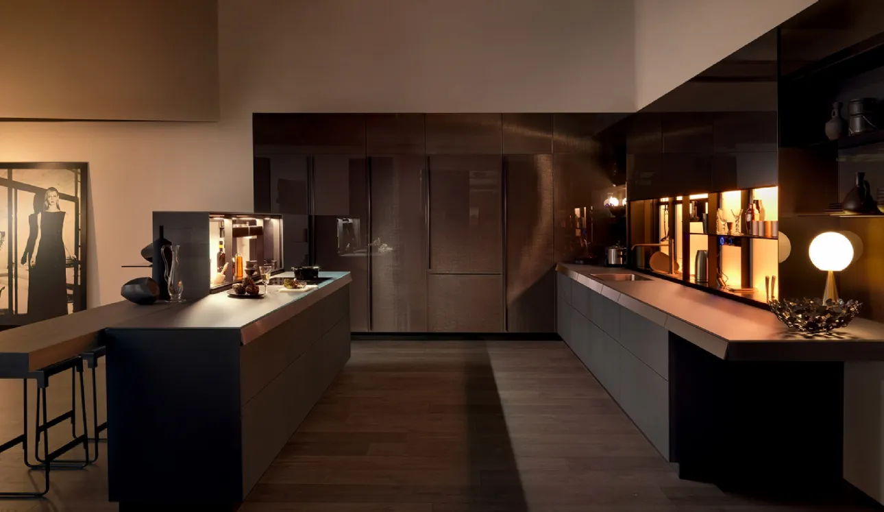 Cucina Design con isola Genius Loci in Vetro Tessile di Valcucine